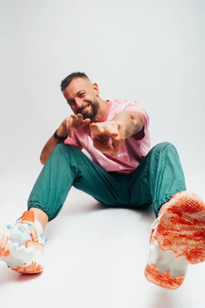 Слайд из фотографий школы Pioneer DJ School